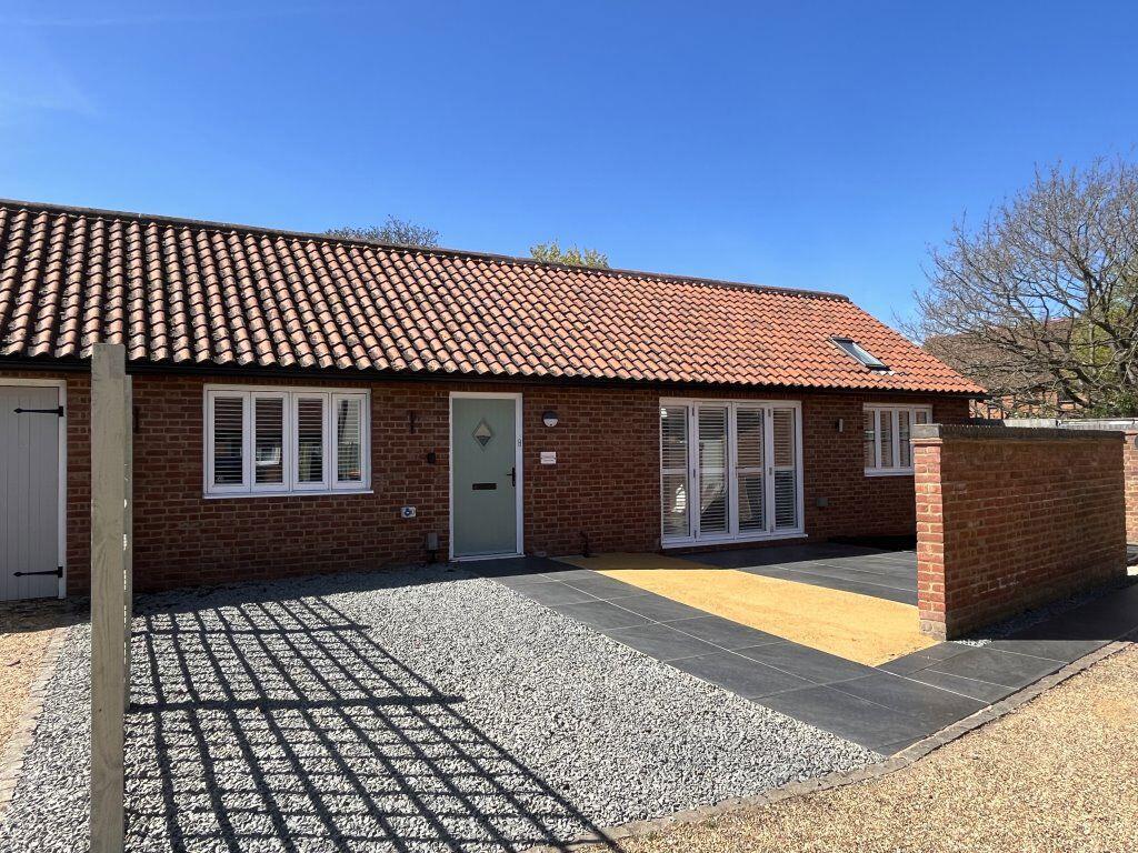 2 bed Bungalow for rent in Elstow. From Country Properties - Ampthill
