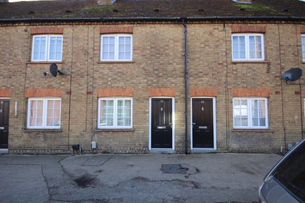 2 bed Mid Terraced House for rent in Ampthill. From Country Properties - Ampthill