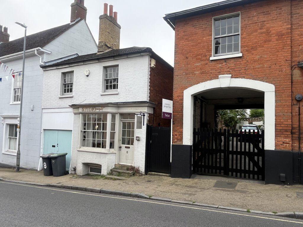 2 bed Apartment for rent in Ampthill. From Country Properties - Ampthill