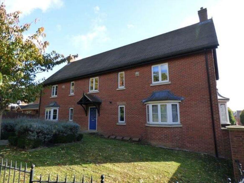 2 bed Apartment for rent in Ampthill. From Country Properties - Ampthill