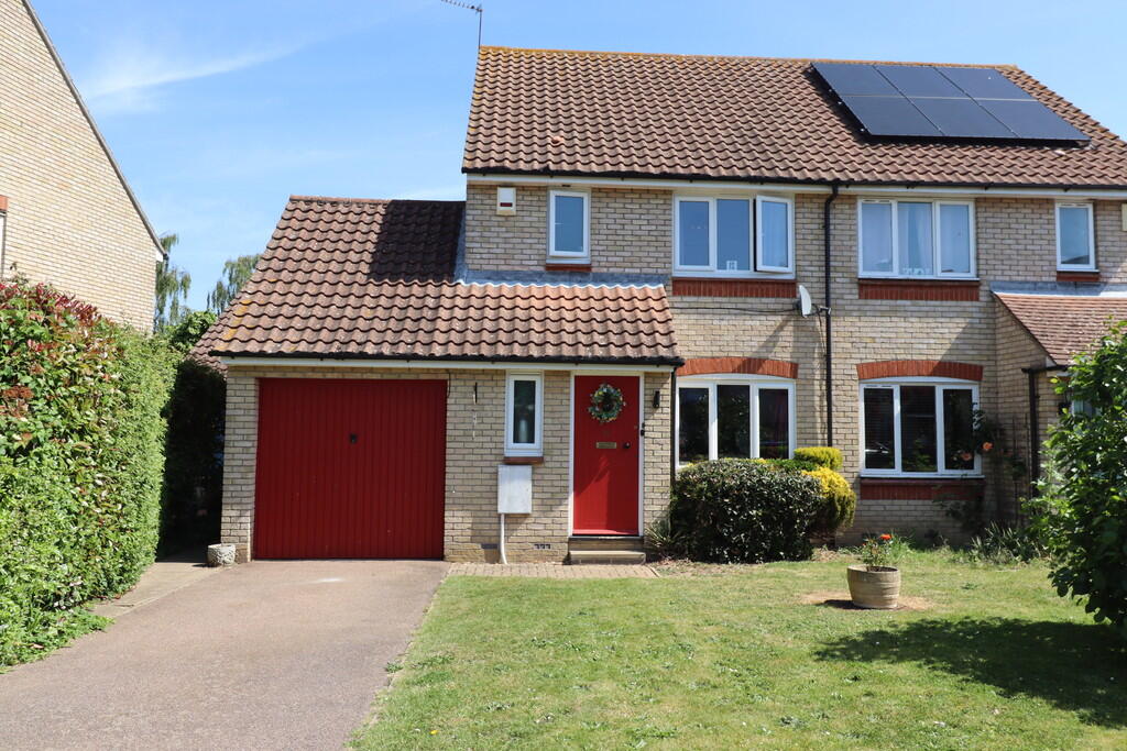 3 bed Semi Detached for rent in East Bergholt. From Grier & Partners - East Bergholt 3 bed Semi Detached for rent in East Bergholt. From Grier & Partners - East Bergholt