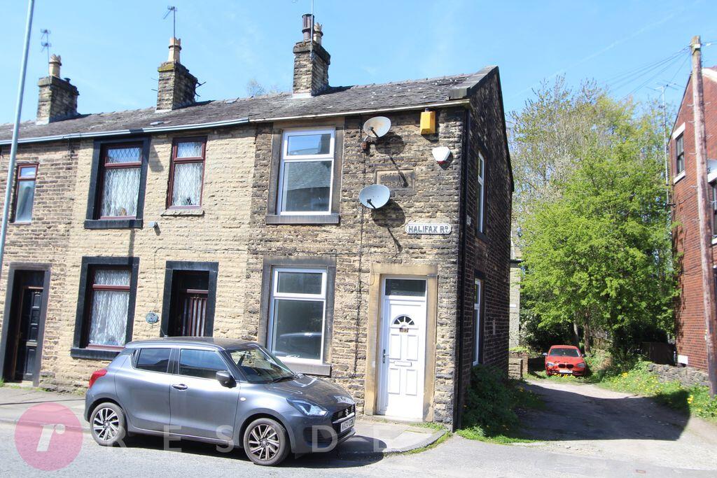 2 bed End of Terrace for rent in Littleborough. From Reside Estate Agency - Rochdale