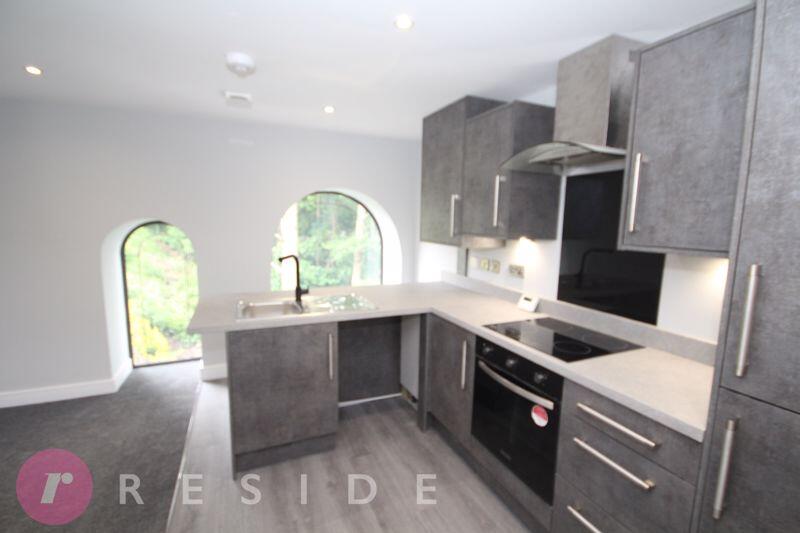 2 bed 1st Floor Flat for rent in Bacup. From Reside Estate Agency - Rochdale