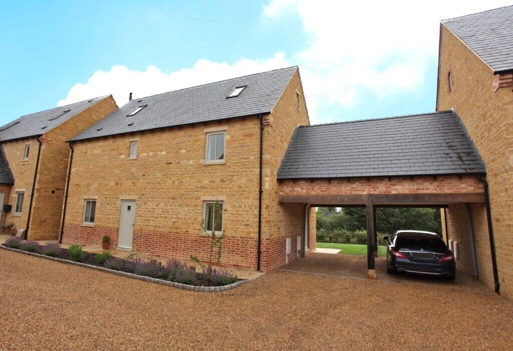 4 bed Detached for rent in Abthorpe. From Stepping Stones - Banbury