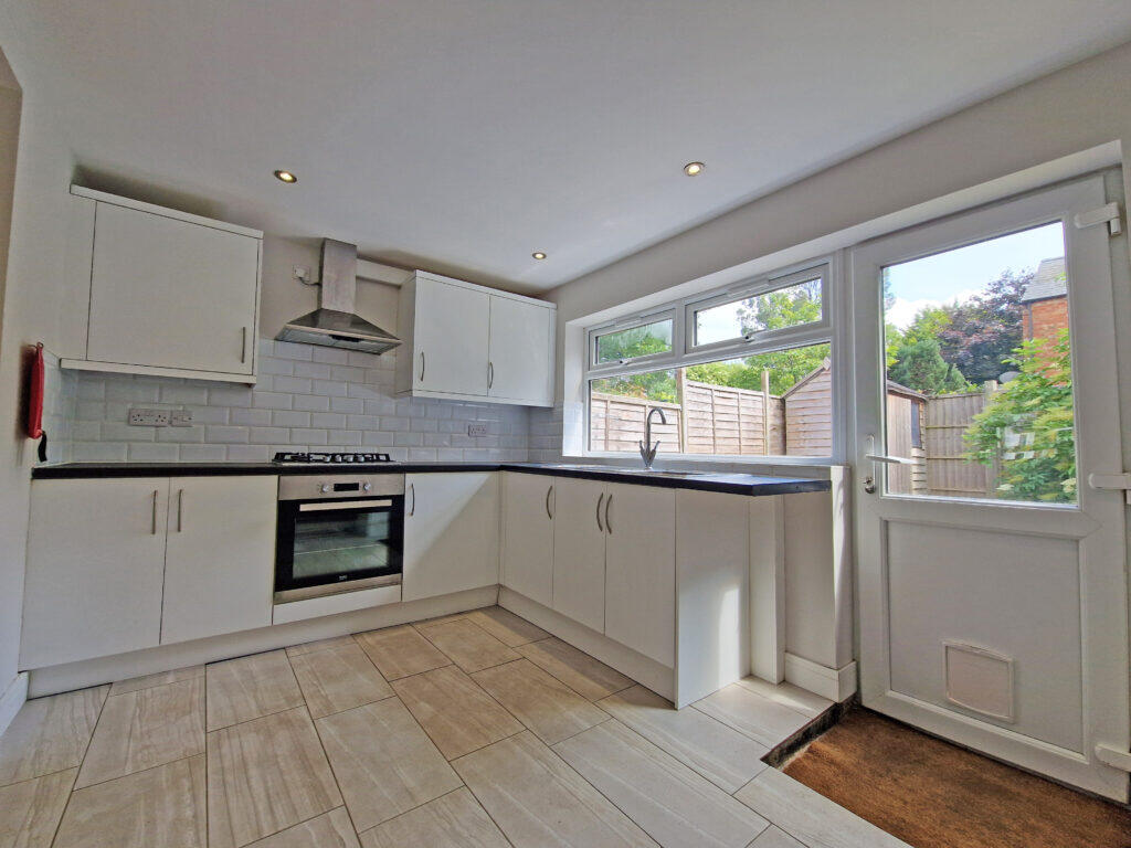 3 bed End of Terrace for rent in Banbury. From Stepping Stones - Banbury