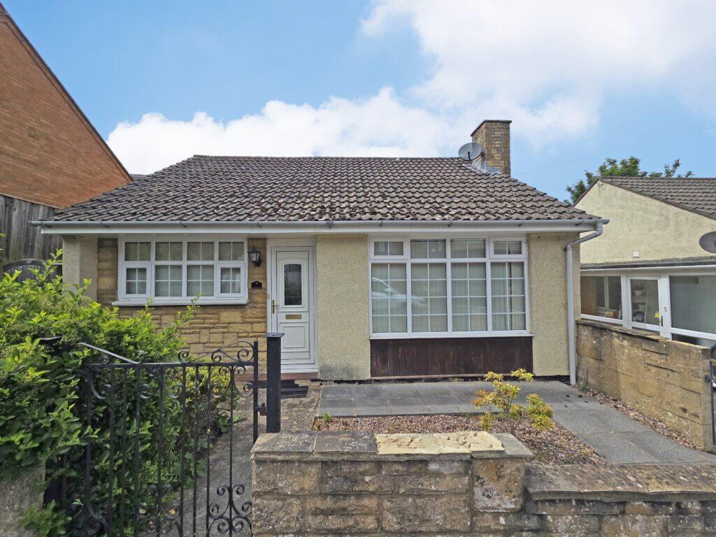2 bed Detached bungalow for rent in Banbury. From Stepping Stones - Banbury 2 bed Detached bungalow for rent in Banbury. From Stepping Stones - Banbury