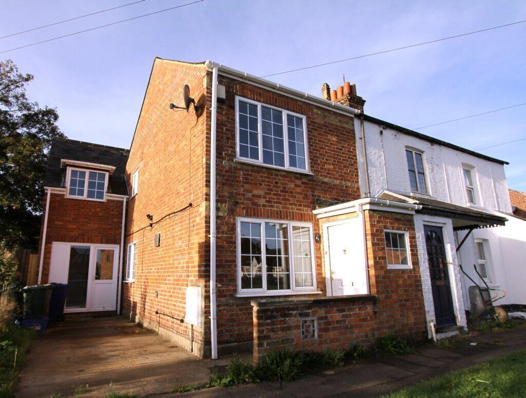 3 bed End of Terrace for rent in Bicester. From Stepping Stones - Banbury 3 bed End of Terrace for rent in Bicester. From Stepping Stones - Banbury