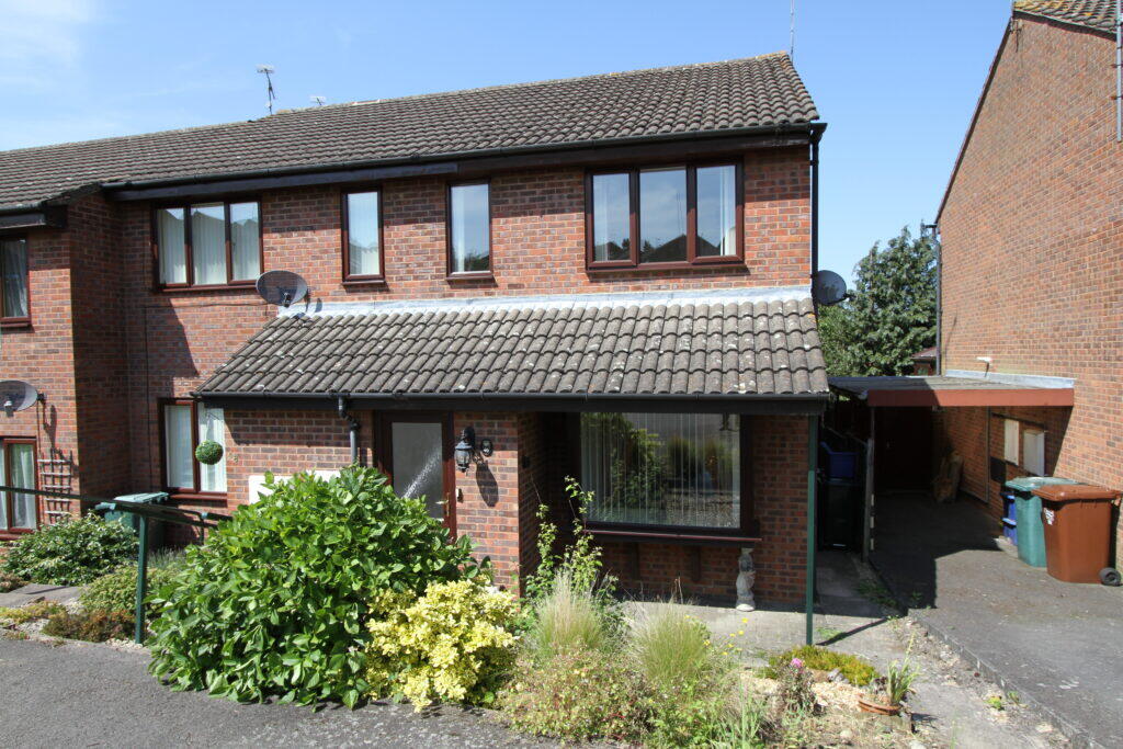 2 bed End of Terrace for rent in Banbury. From Stepping Stones - Banbury