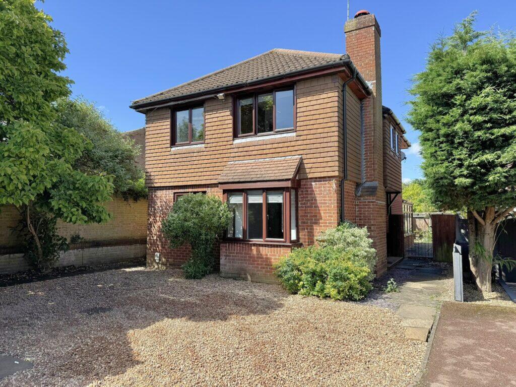 4 bed Detached for rent in Brackley. From Stepping Stones - Banbury