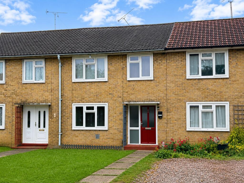 3 bed Detached for rent in Basildon. From Abbotts - Basildon