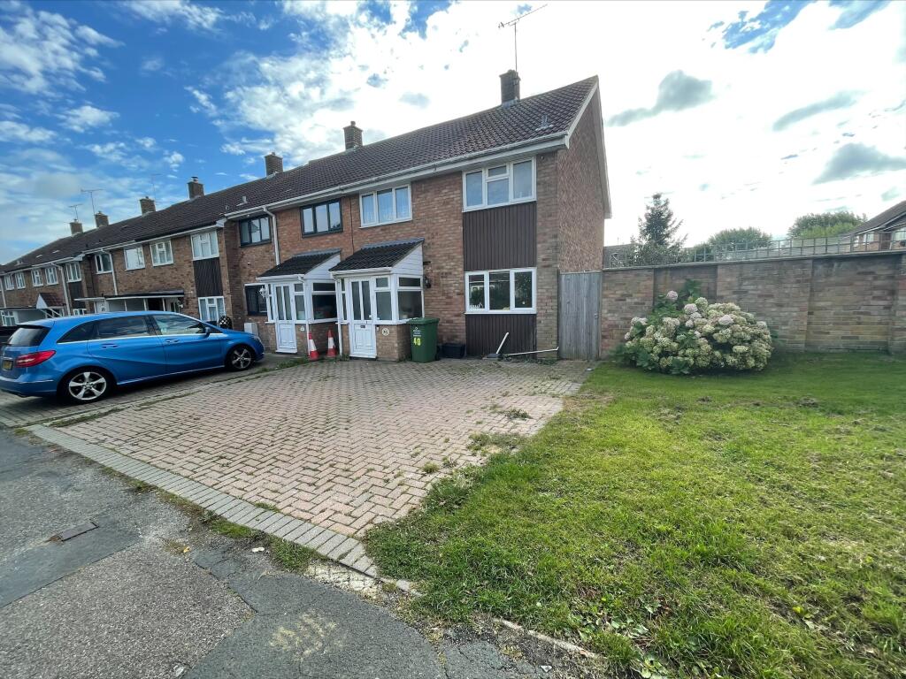 3 bed Detached for rent in Basildon. From Abbotts - Basildon