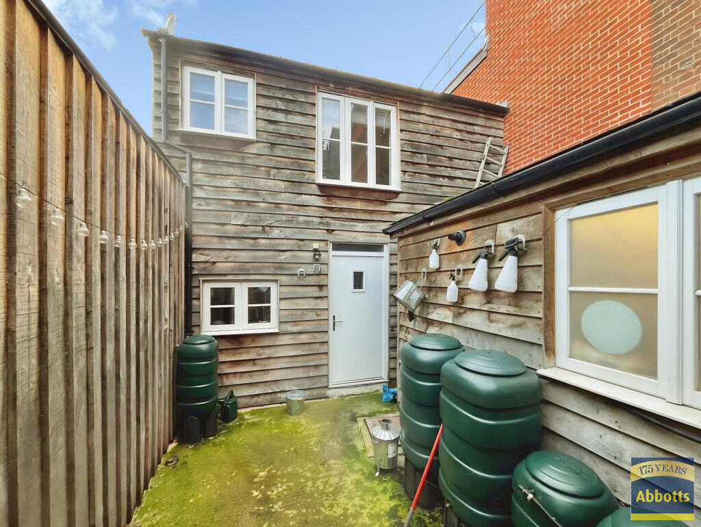 2 bed 1st Floor Flat for rent in Bury St Edmunds. From Abbotts - Bury St Edmunds 2 bed 1st Floor Flat for rent in Bury St Edmunds. From Abbotts - Bury St Edmunds