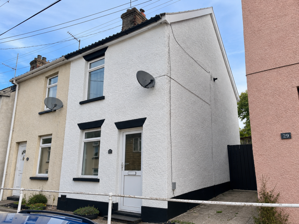 2 bed Detached for rent in Stowmarket. From Abbotts - Bury St Edmunds 2 bed Detached for rent in Stowmarket. From Abbotts - Bury St Edmunds