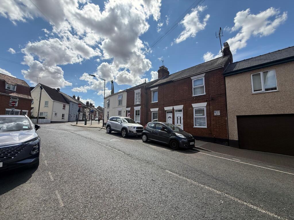 3 bed Detached for rent in Bury St Edmunds. From Abbotts - Bury St Edmunds 3 bed Detached for rent in Bury St Edmunds. From Abbotts - Bury St Edmunds