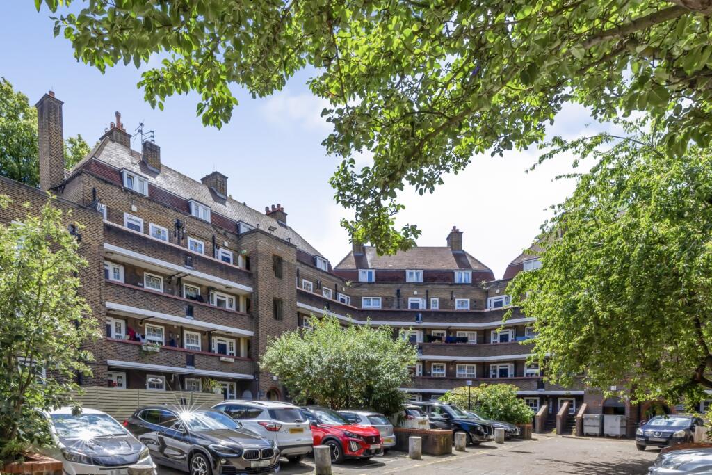 2 bed 1st Floor Flat for rent in Clapham. From Acorn - Kennington