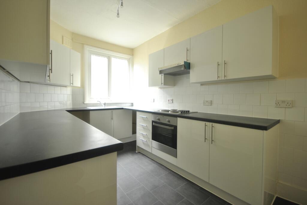 3 bed Flat for rent in Eltham. From Acorn - Grove Park