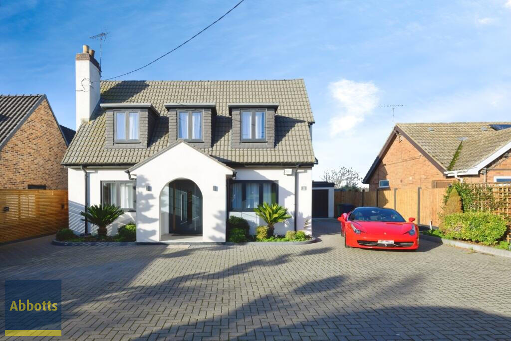 3 bed Detached for rent in Royston. From Abbotts - Cambridge