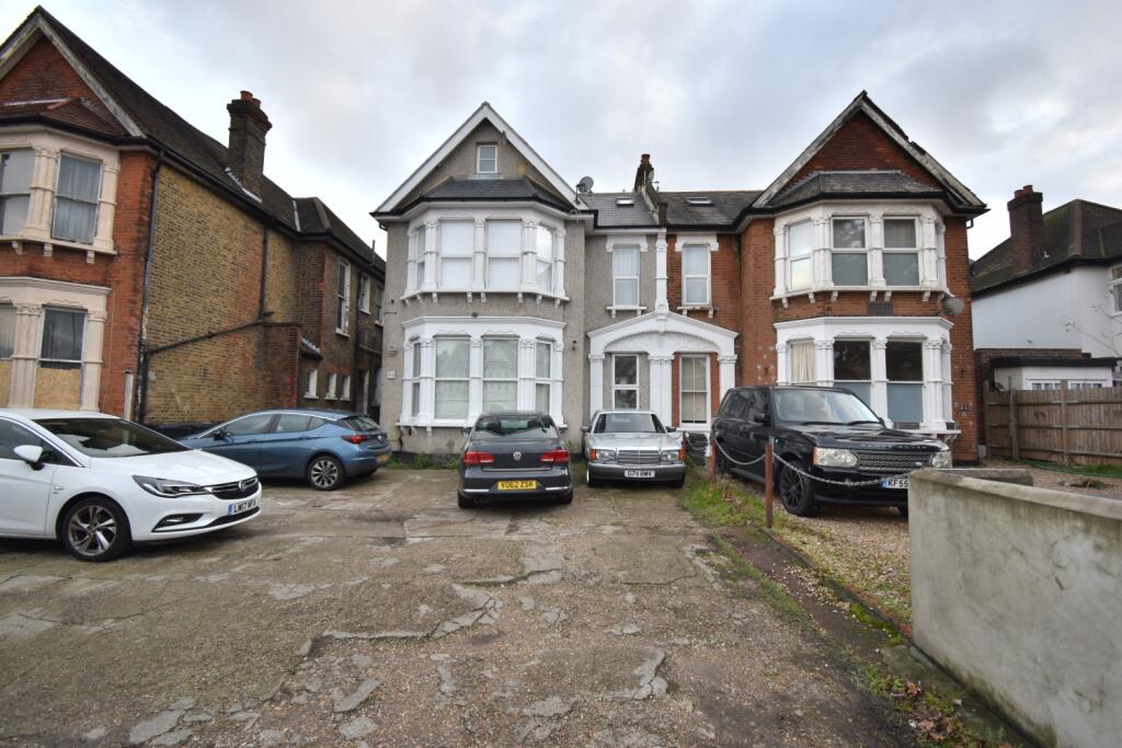 4 bed Studio for rent in Catford. From Acorn - Catford 4 bed Studio for rent in Catford. From Acorn - Catford