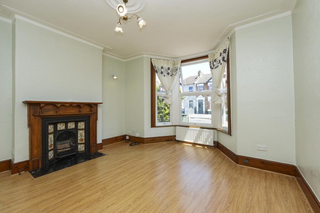 3 bed Mid Terraced House for rent in Catford. From Acorn - Catford 3 bed Mid Terraced House for rent in Catford. From Acorn - Catford