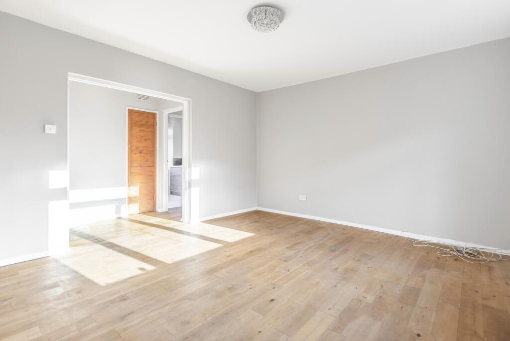 3 bed Flat for rent in Penge. From Acorn - Forest Hill
