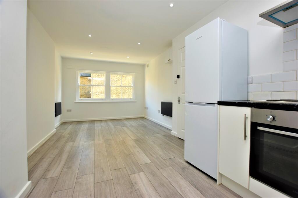1 bed 1st Floor Flat for rent in Penge. From Acorn - Forest Hill