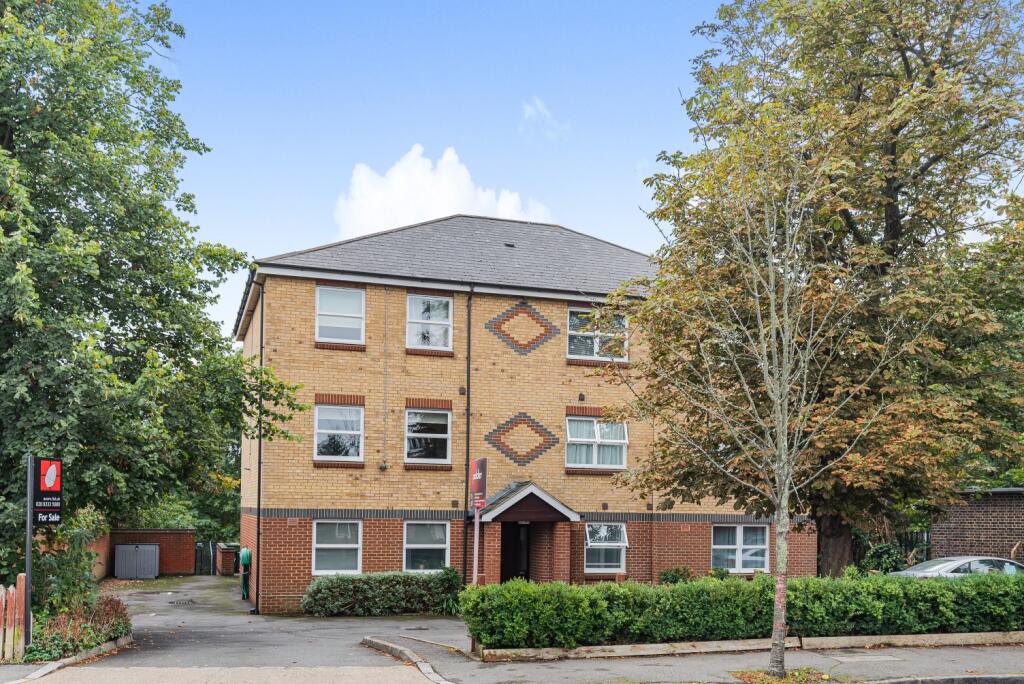 2 bed 1st Floor Flat for rent in Catford. From Acorn - Forest Hill