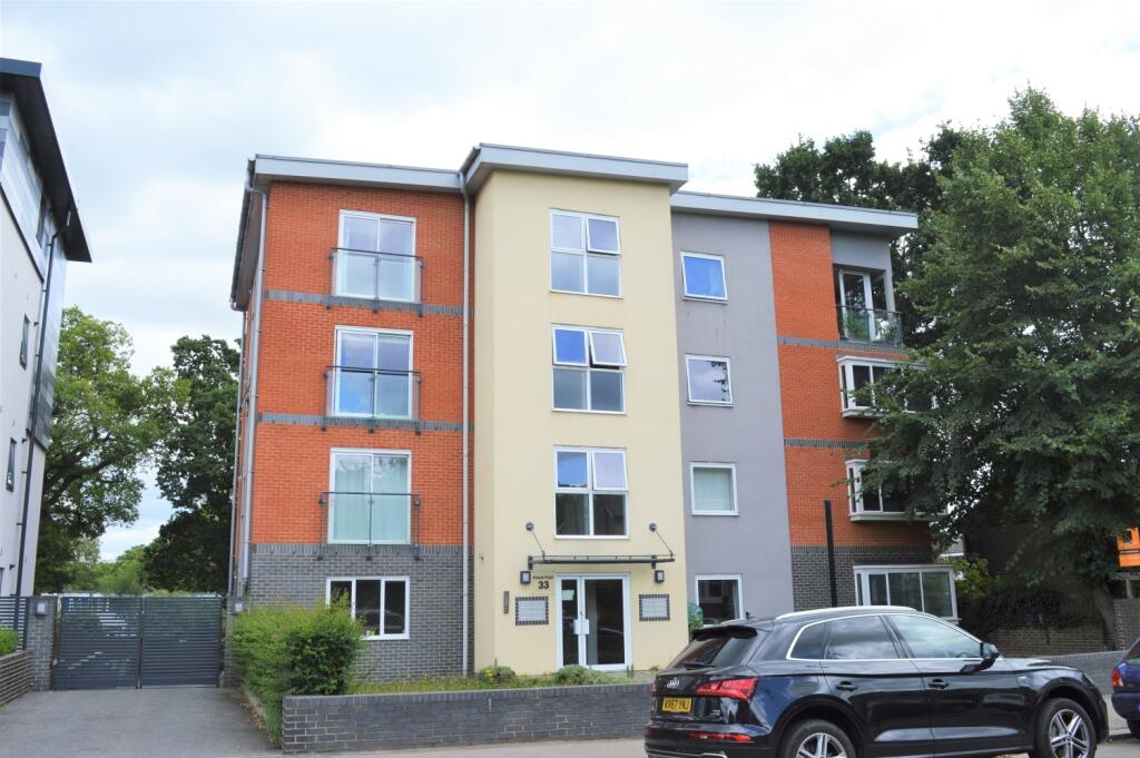 2 bed 1st Floor Flat for rent in Penge. From Acorn - Forest Hill