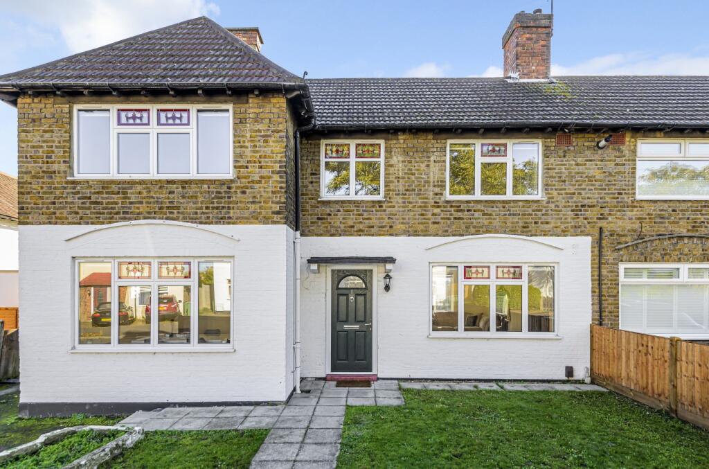 4 bed Semi Detached for rent in Beckenham. From Acorn - Sydenham