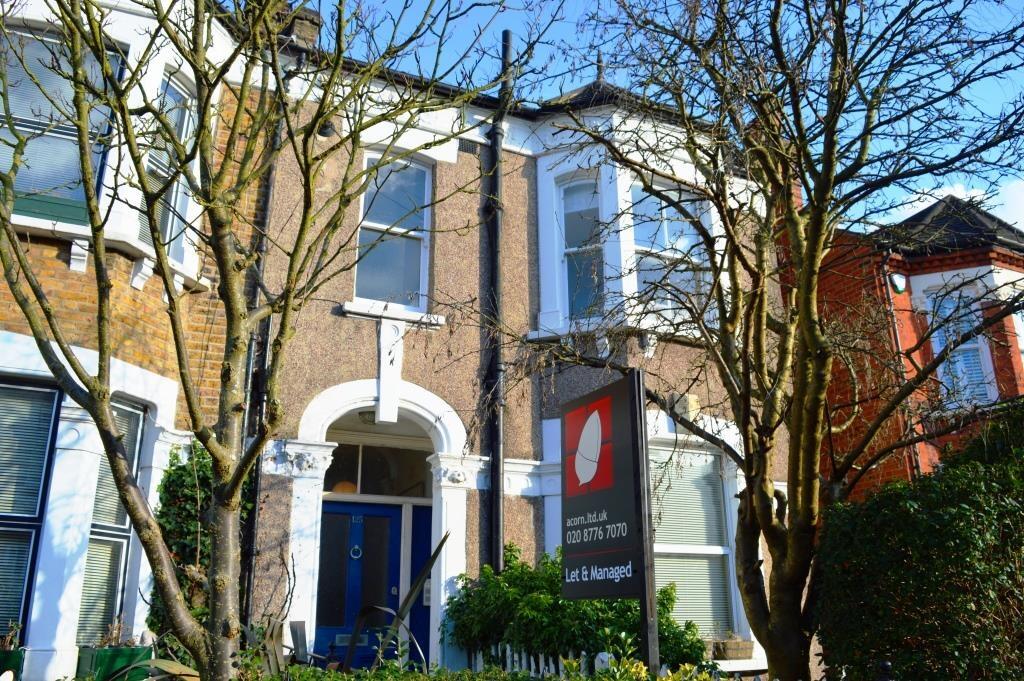 1 bed 1st Floor Flat for rent in Penge. From Acorn - Sydenham