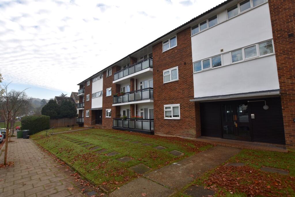 2 bed 1st Floor Flat for rent in Penge. From Acorn - Crystal Palace 2 bed 1st Floor Flat for rent in Penge. From Acorn - Crystal Palace
