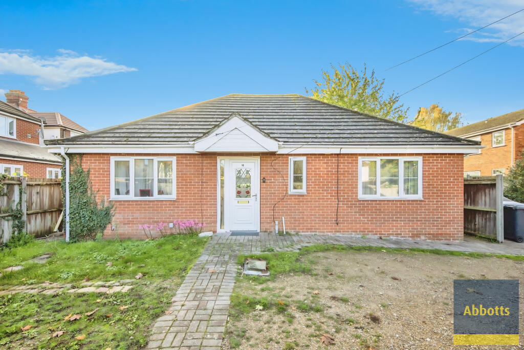 3 bed Bungalow for rent in Ipswich. From Abbotts - Ipswich