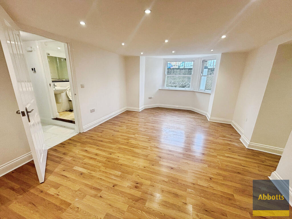 1 bed 1st Floor Flat for rent in Ipswich. From Abbotts - Ipswich