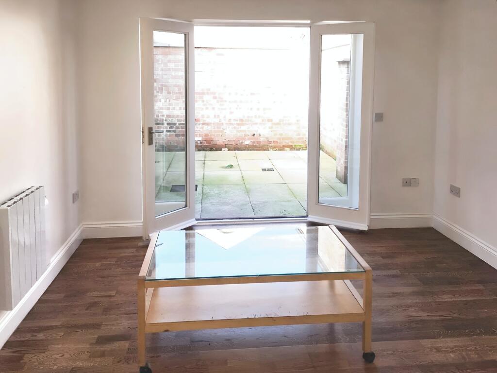 2 bed Bungalow for rent in King's Lynn. From Abbotts - Kings Lynn 2 bed Bungalow for rent in King's Lynn. From Abbotts - Kings Lynn