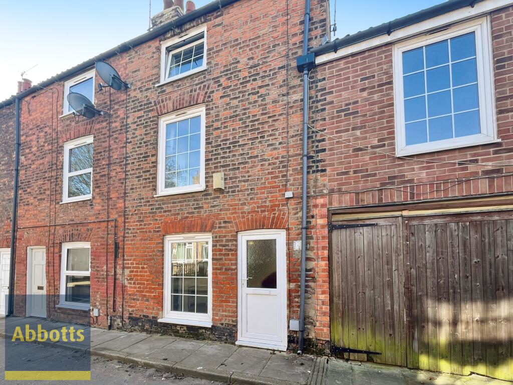 2 bed Mid Terraced House for rent in King's Lynn. From Abbotts - Kings Lynn