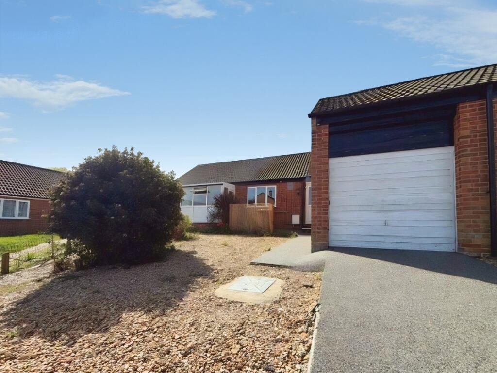 2 bed Bungalow for rent in Fakenham. From Abbotts - Kings Lynn