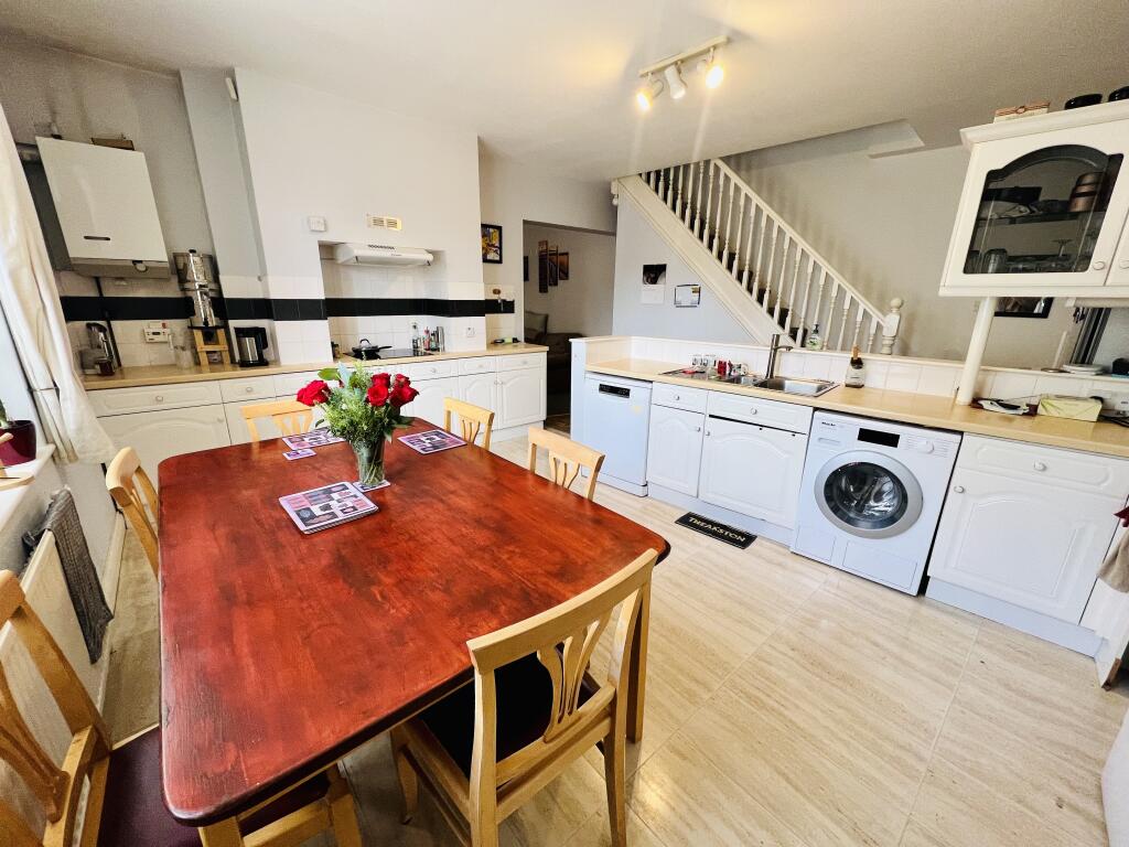 2 bed Detached for rent in King's Lynn. From Abbotts - Kings Lynn