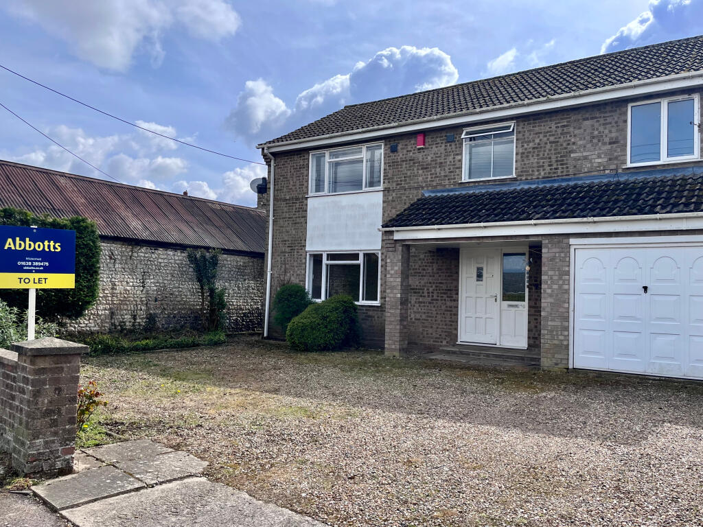 4 bed Detached for rent in Holywell Row. From Abbotts - Mildenhall 4 bed Detached for rent in Holywell Row. From Abbotts - Mildenhall