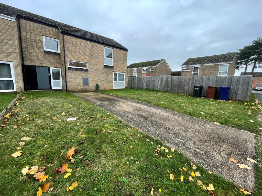 3 bed Detached for rent in Lakenheath. From Abbotts - Mildenhall