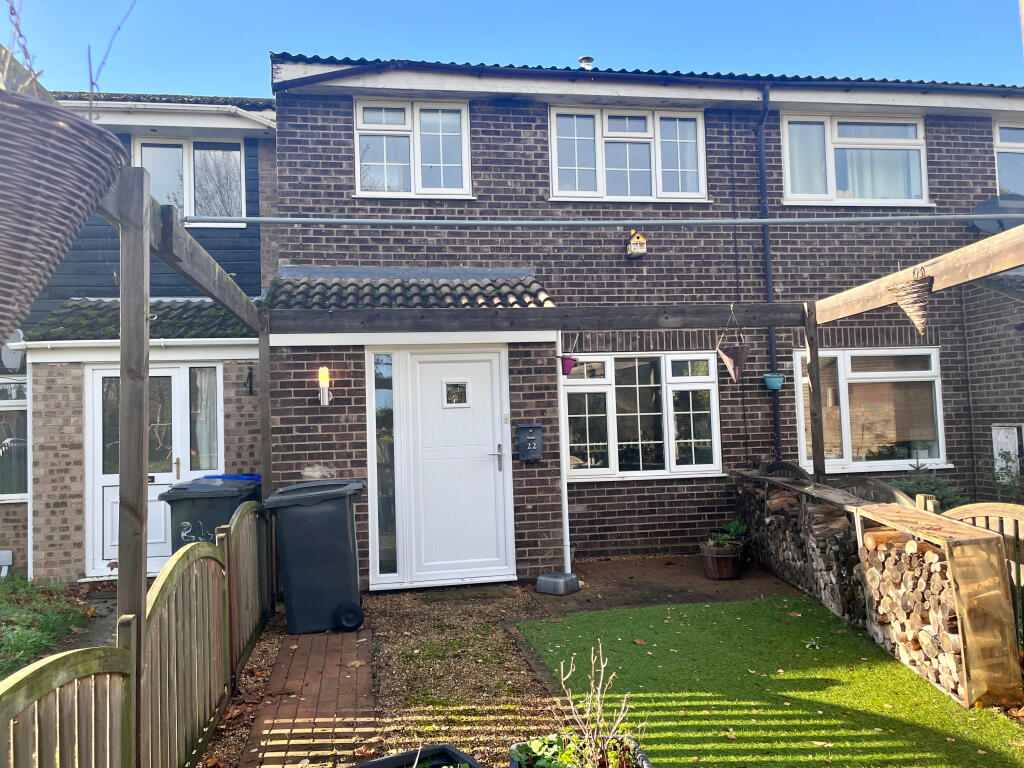 3 bed Mid Terraced House for rent in Red Lodge. From Abbotts - Mildenhall 3 bed Mid Terraced House for rent in Red Lodge. From Abbotts - Mildenhall