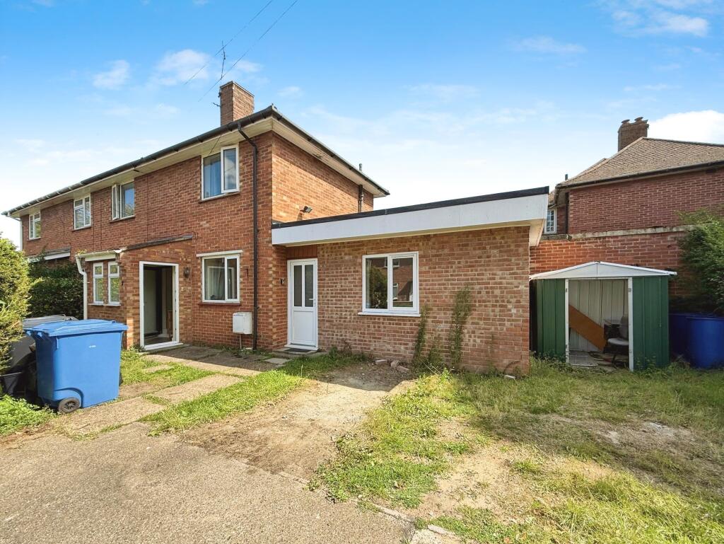 6 bed Detached for rent in Colney. From Abbotts - Norwich 6 bed Detached for rent in Colney. From Abbotts - Norwich