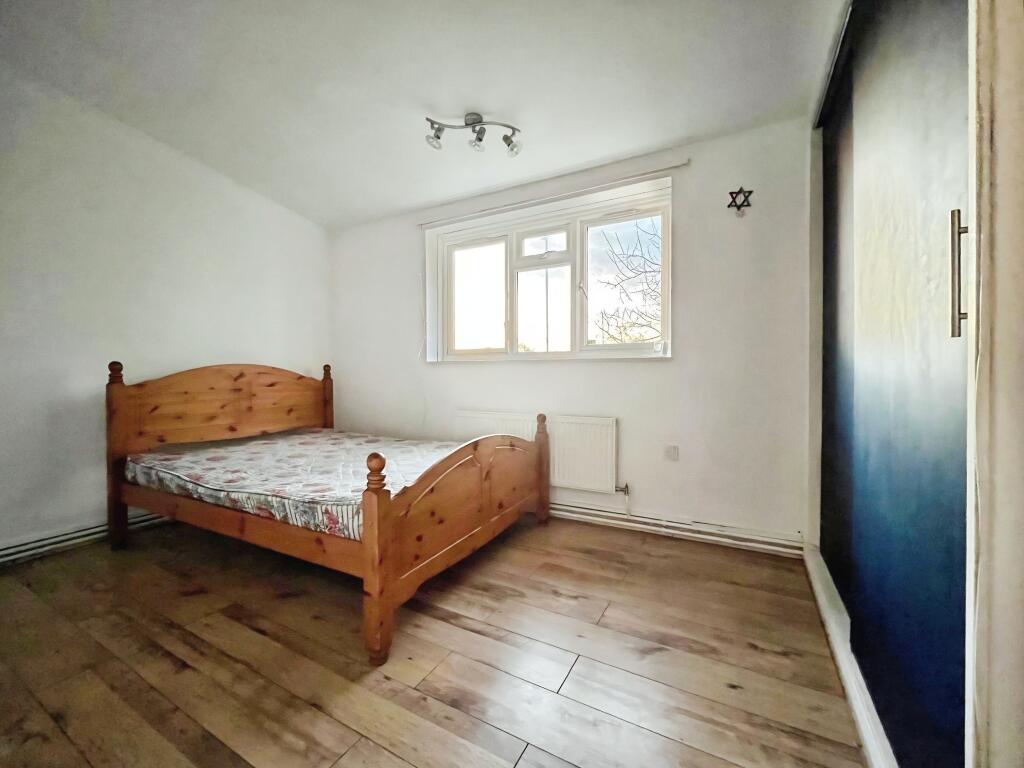 1 bed 1st Floor Flat for rent in Thorpe End. From Abbotts - Norwich