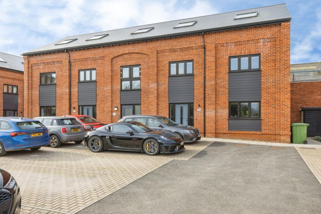 2 bed Apartment for rent in Wymondham. From Abbotts - Norwich