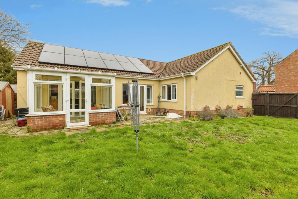 3 bed Bungalow for rent in Attleborough. From Abbotts - Norwich