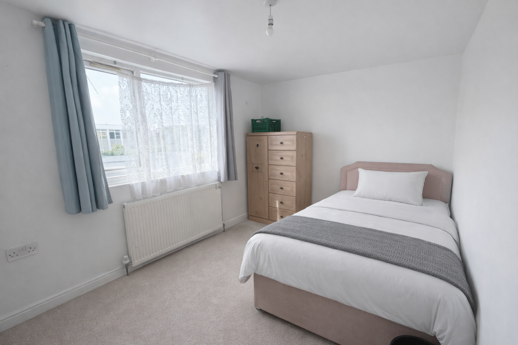 1 bed 1st Floor Flat for rent in Canvey Island. From Abbotts - Rayleigh