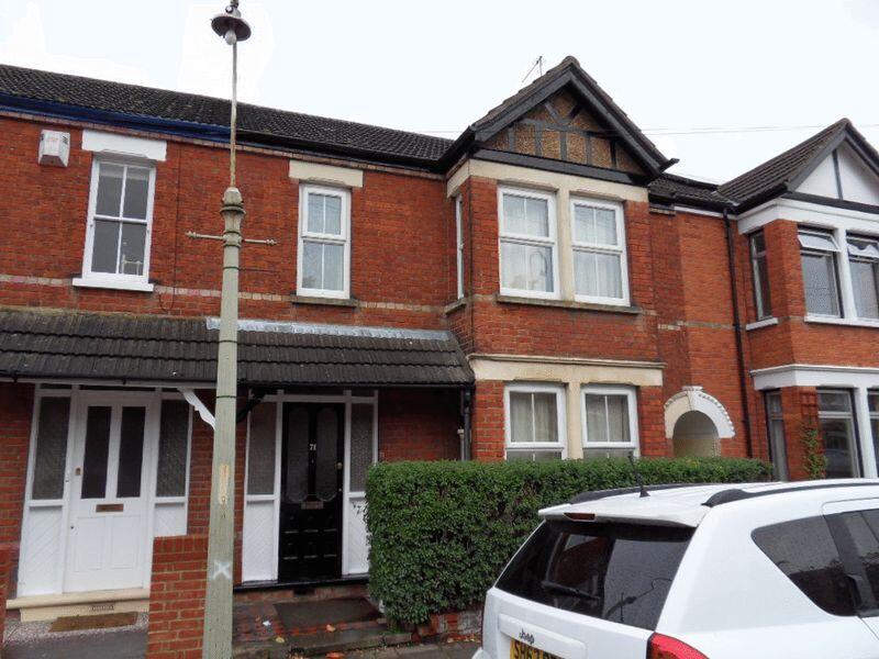 3 bed Mid Terraced House for rent in Bedford. From Absolute Estate & Letting Agents - Bedford
