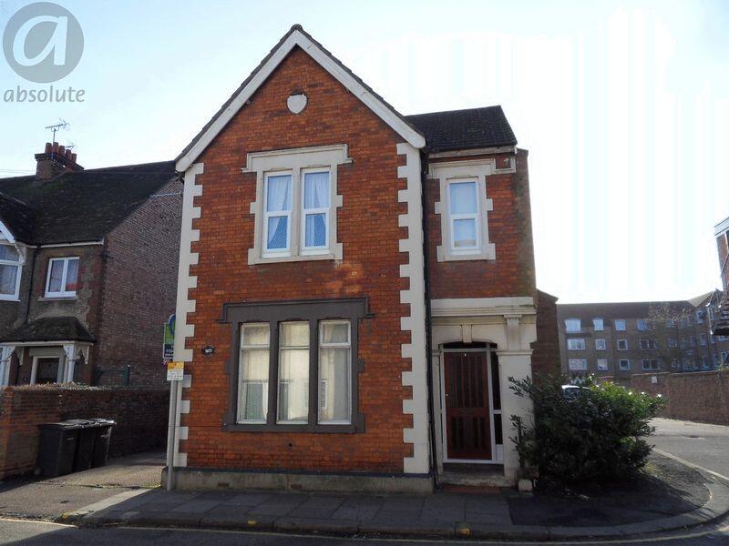 2 bed 1st Floor Flat for rent in Elstow. From Absolute Estate & Letting Agents - Bedford