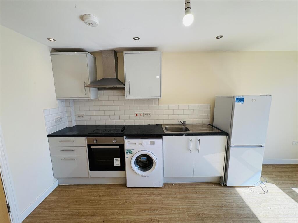 1 bed Apartment for rent in Halesowen. From Bloore King & Kavanagh - Halesowen