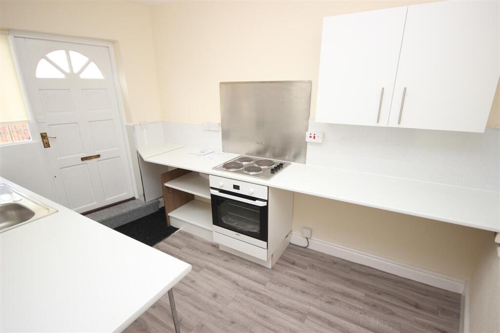 1 bed 1st Floor Flat for rent in Brierley Hill. From Bloore King & Kavanagh - Halesowen