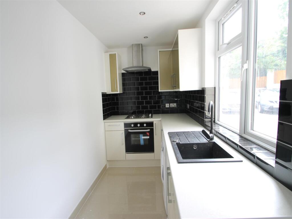 2 bed House (unspecified) for rent in Chislehurst. From Alan de Maid - Bromley