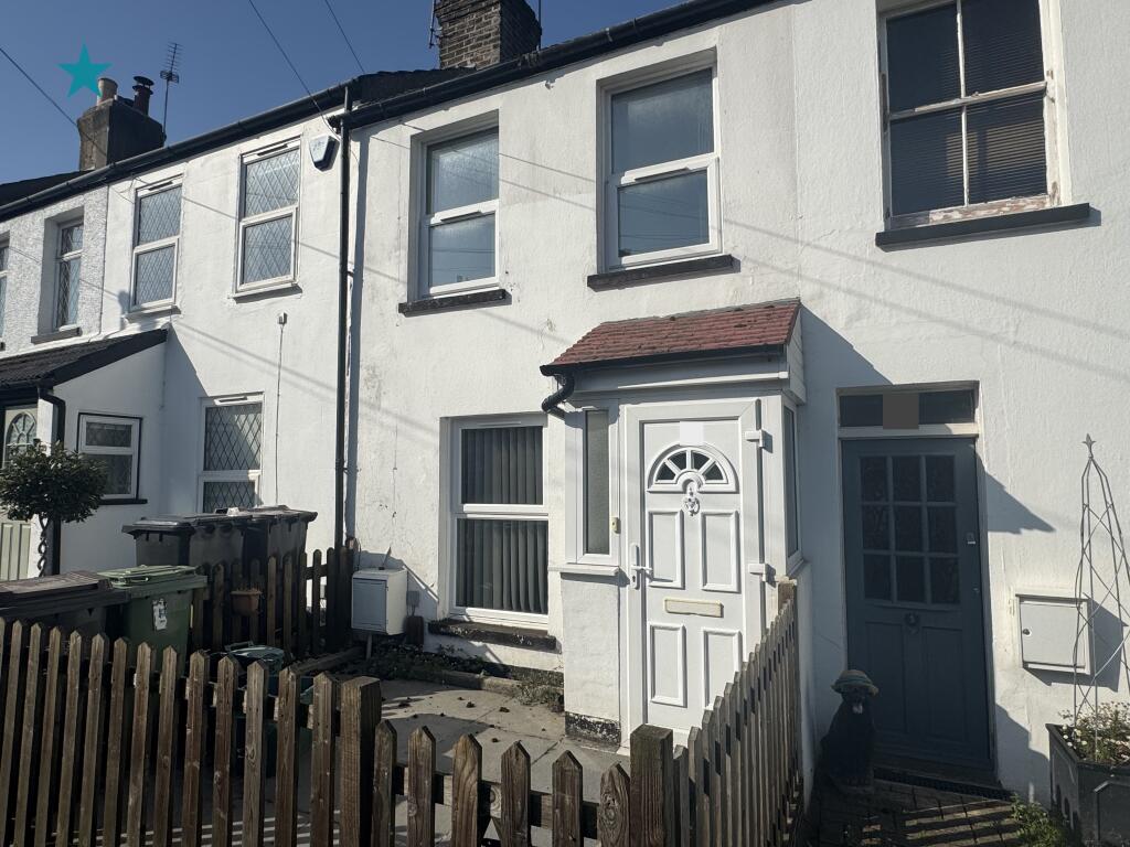 3 bed Detached for rent in Orpington. From Alan de Maid - Bromley